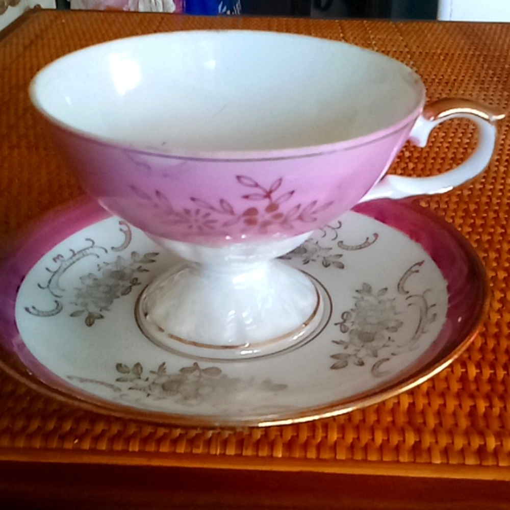 Pretty dainty china tea cup